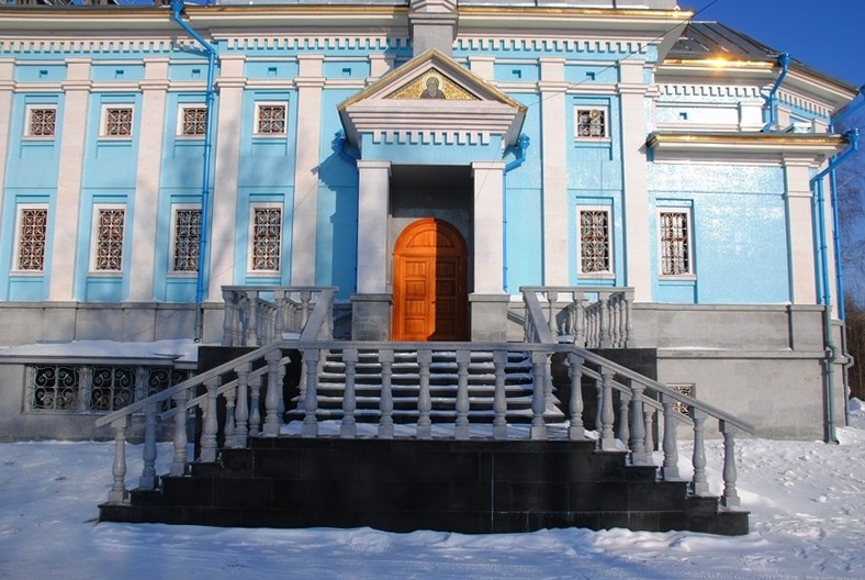 Церковь Казанской иконы Божией Матери, Краснообск (Новосибирский район, Новосибирская область). архитектурные детали, Южный вход.