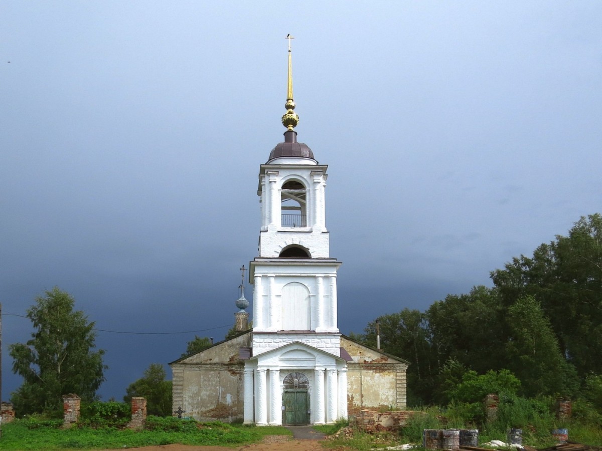 Поповка. Церковь Воскресения Христова. фасады