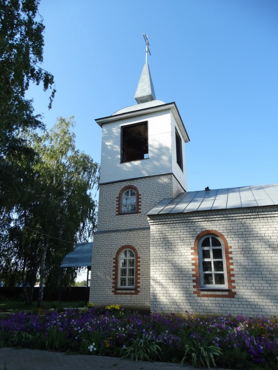 Церковь Покрова Пресвятой Богородицы, Листопадовка (Грибановский район, Воронежская область). фасады