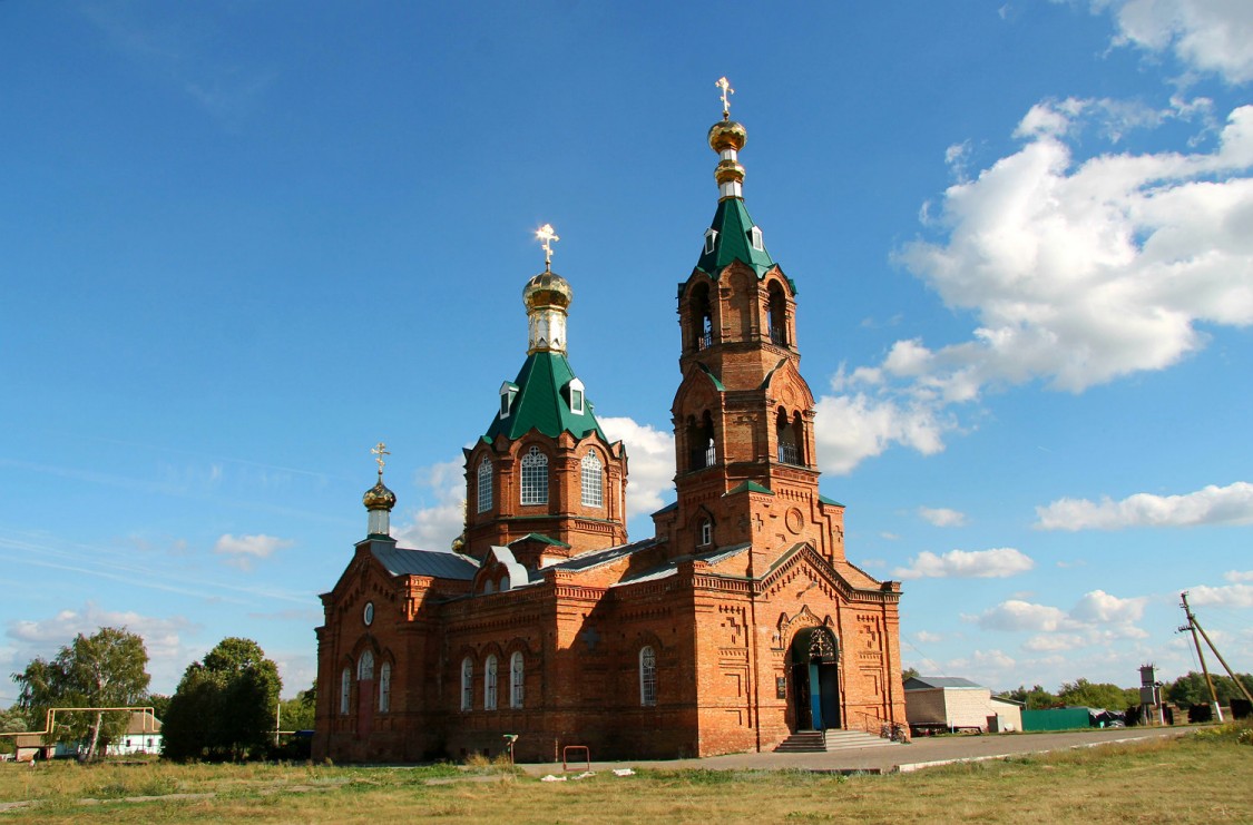 Церковь Михаила Архангела, Демшинка (Добринский район, Липецкая область). общий вид в ландшафте, вид с юго-запада