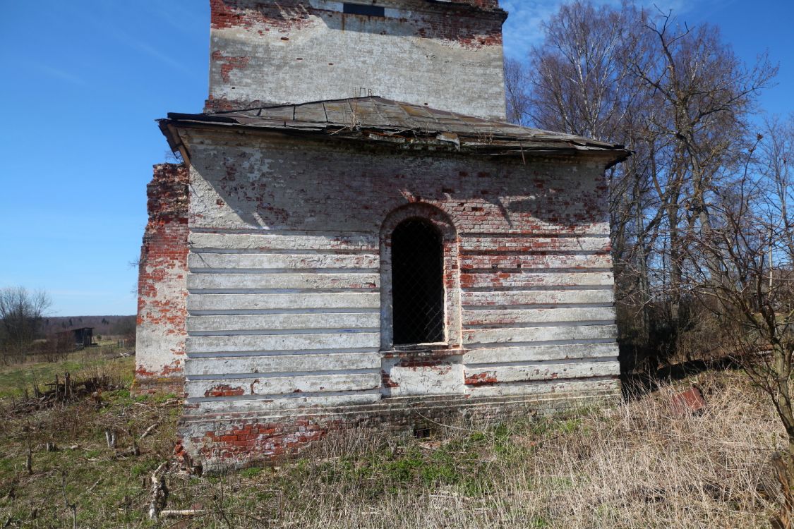 Церковь Воскресения Христова, Закедье (Борисоглебский район, Ярославская область). архитектурные детали