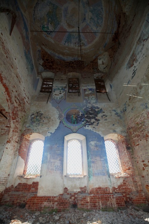 Церковь Воскресения Христова, Закедье (Борисоглебский район, Ярославская область). интерьер и убранство