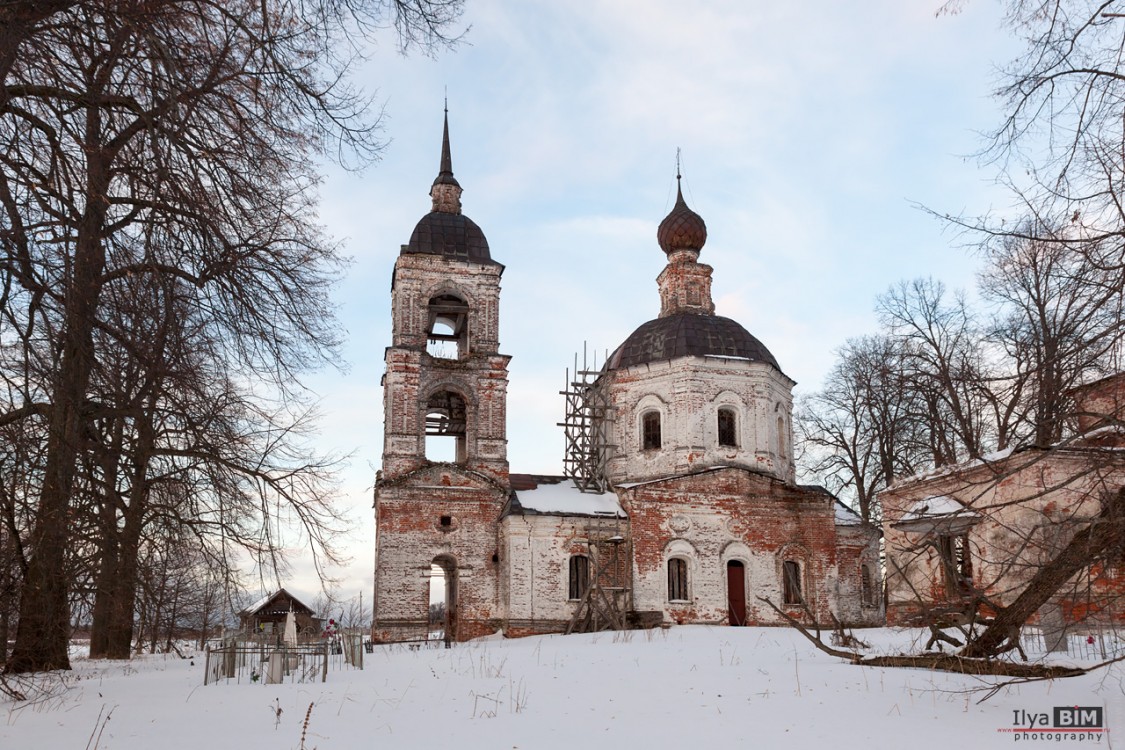 Церковь Положения Пояса Пресвятой Богородицы, Семёновское (Борисоглебский район, Ярославская область). общий вид в ландшафте