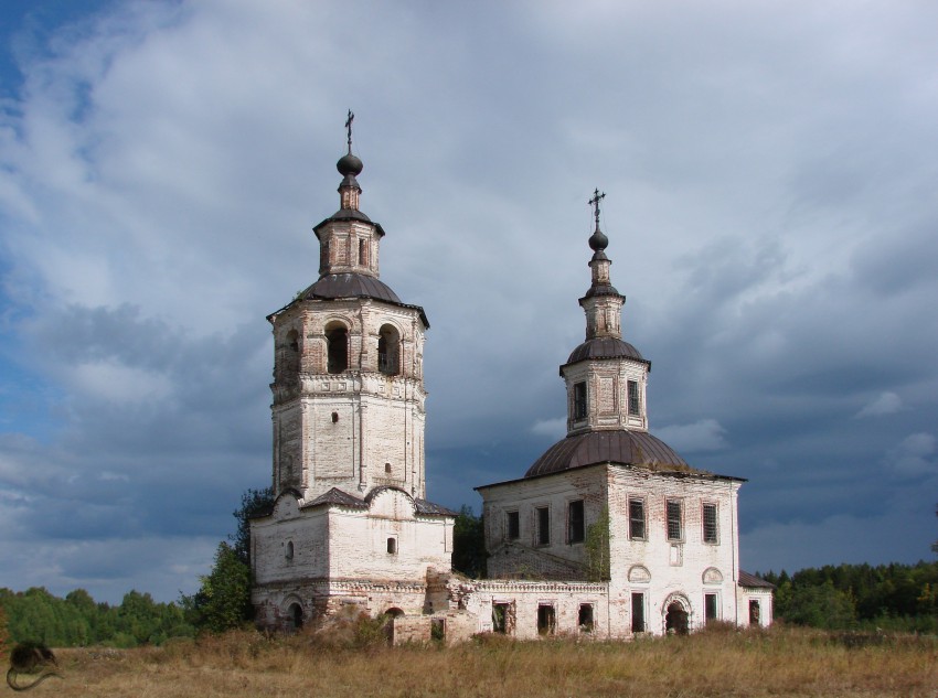 Слобода. Церковь Спаса Преображения. фасады