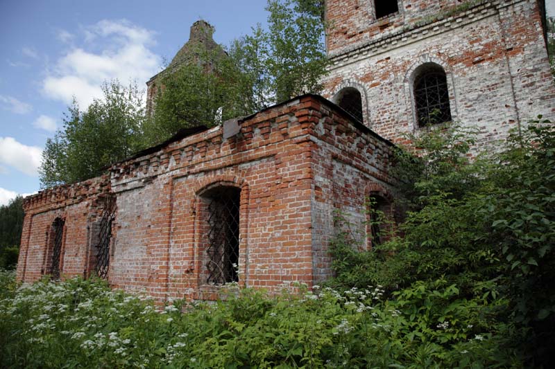 Церковь Покрова Пресвятой Богородицы, Внуково (Борисоглебский район, Ярославская область). архитектурные детали