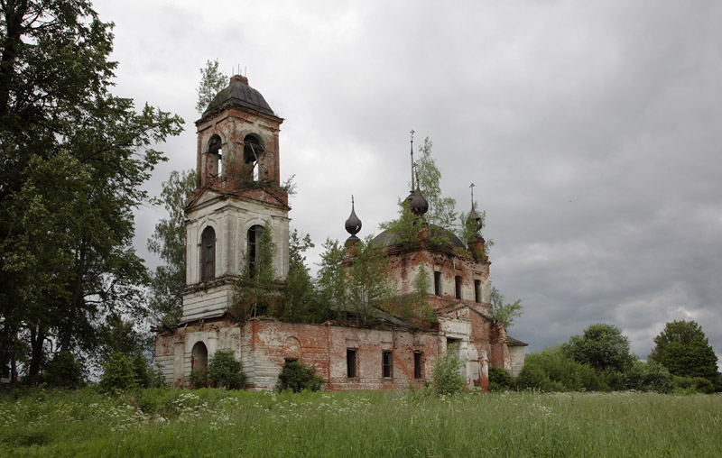 Церковь Воскресения Христова, Закедье (Борисоглебский район, Ярославская область). фасады