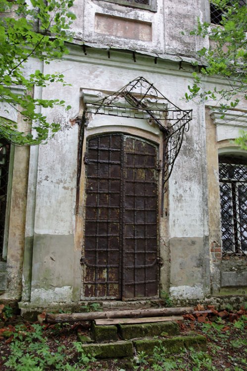 Церковь Николая Чудотворца, Веска (Борисоглебский район, Ярославская область). архитектурные детали