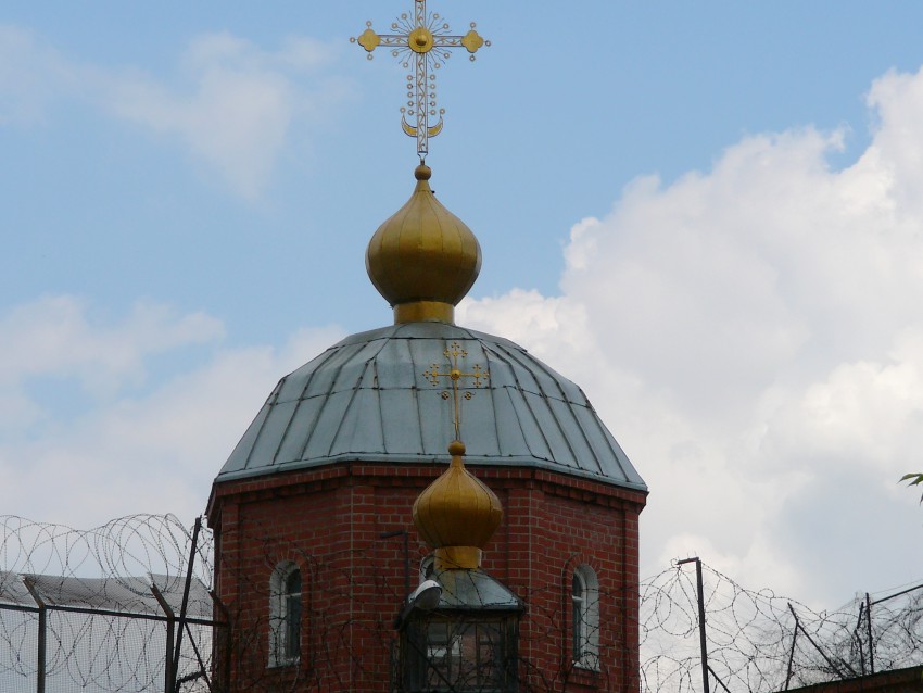 Екатеринбург. Церковь Сергия Радонежского при ИК №2. архитектурные детали