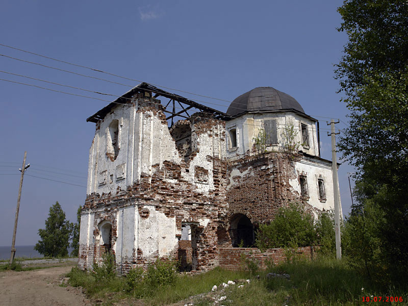 Белозерск. Церковь Параскевы Пятницы. фасады