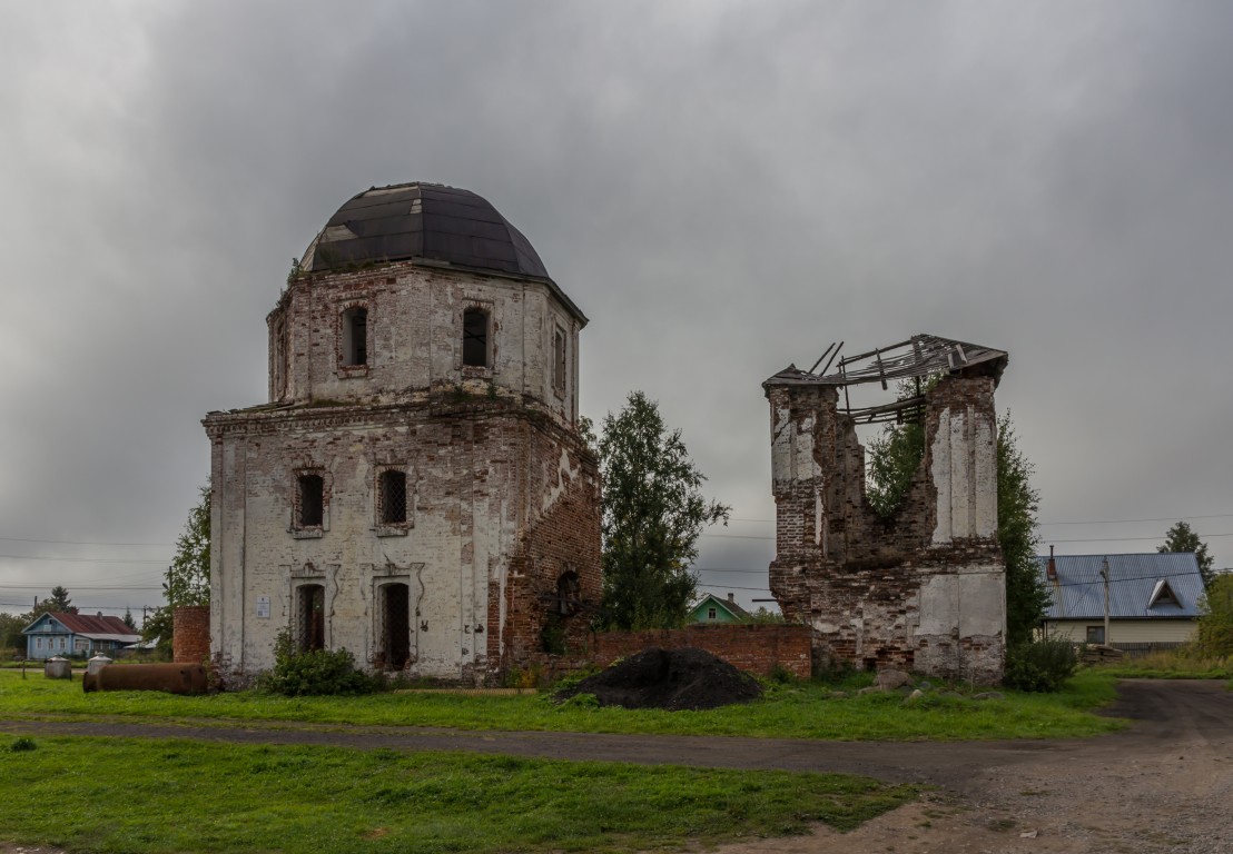 Белозерск. Церковь Параскевы Пятницы. фасады, Вид с севера