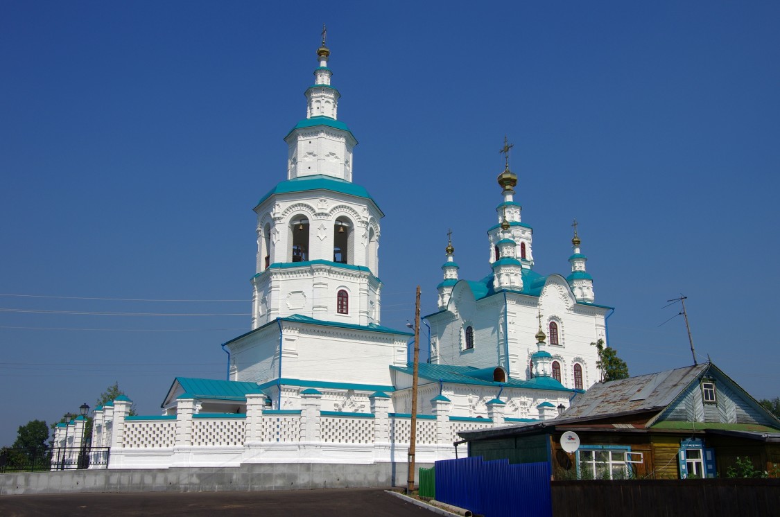 Енисейск. Церковь Троицы Живоначальной. фасады