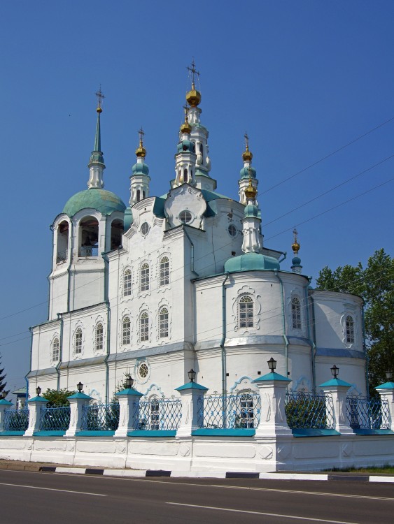 Кафедральный собор Успения Пресвятой Богородицы, Енисейск (Енисейск, город, Красноярский край). фасады