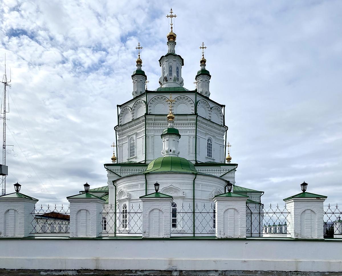 Вид с востока, фасады. Собор Богоявления Господня, Енисейск (Енисейский район и г. Енисейск, Красноярский край)