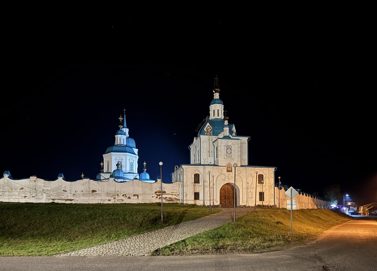 Спасо-Преображенский монастырь, Енисейск (Енисейск, город, Красноярский край). художественные фотографии, Ночной вид