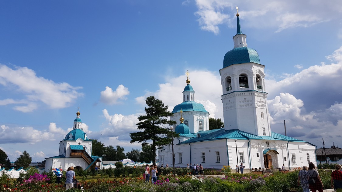 Енисейск. Спасо-Преображенский монастырь. Собор Спаса Преображения. фасады