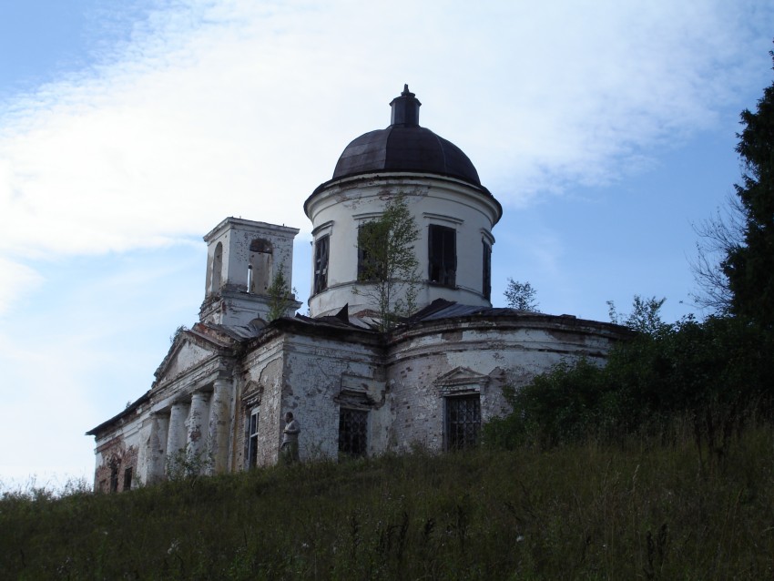 Церковь Иоанна Предтечи, Шедомицы (Боровичский район, Новгородская область). фасады
