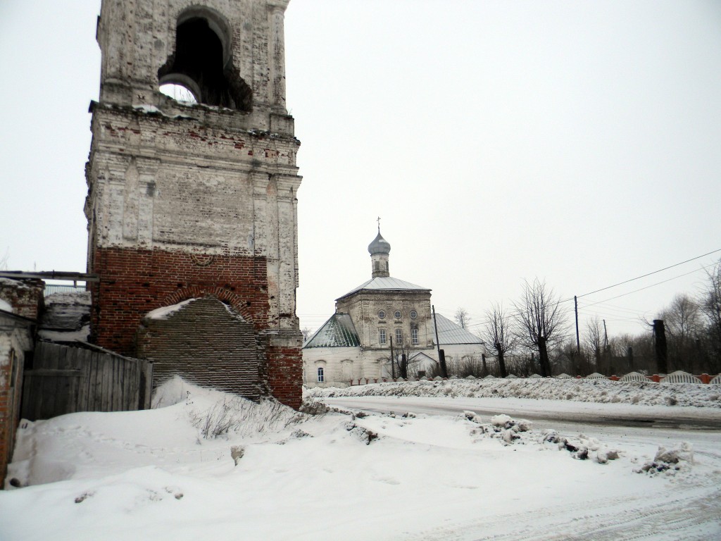 Вознесенье. Храмовый комплекс. Церкви Вознесения Господня и Николая Чудотворца. фасады