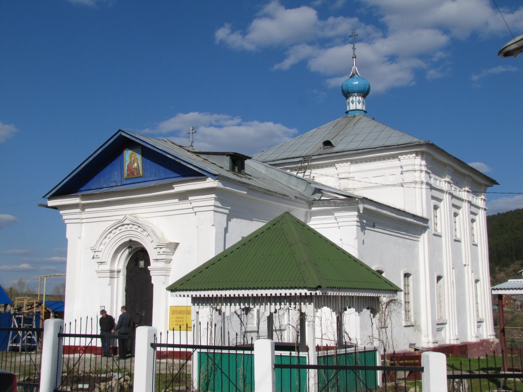 Куса. Церковь Казанской иконы Божией Матери. фасады