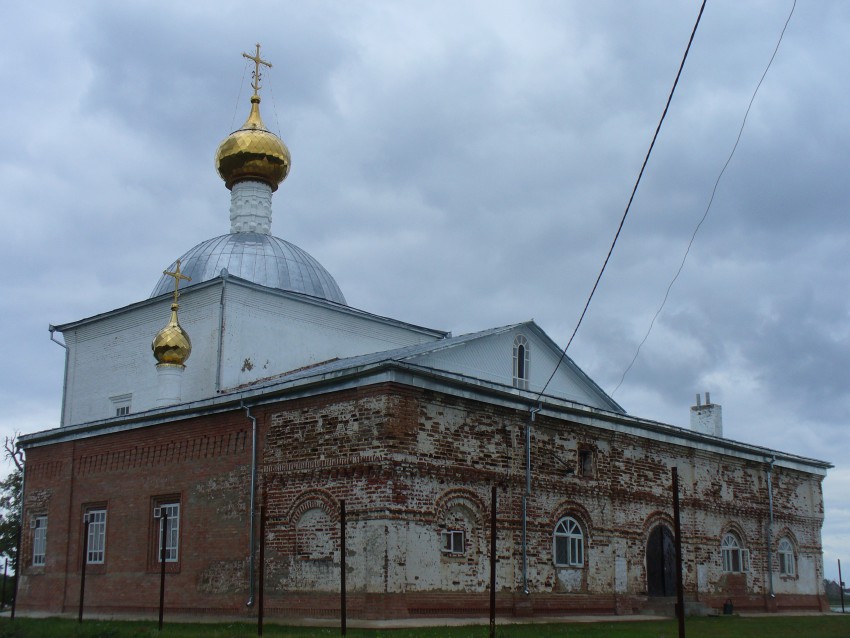 Церковь Рождества Христова, Три Озера (Спасский район, Республика Татарстан). фасады