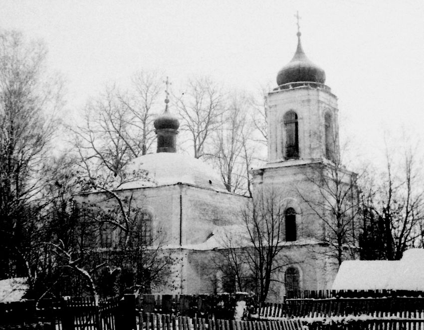 Церковь Преображения Господня и Рождества Пресвятой Богородицы, Матвеево (Спировский район, Тверская область). фасады