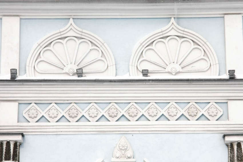 Собор Максима Исповедника, Краснотурьинск (Краснотурьинск (ГО Краснотурьинск), Свердловская область). архитектурные детали, Детали внешнего декора