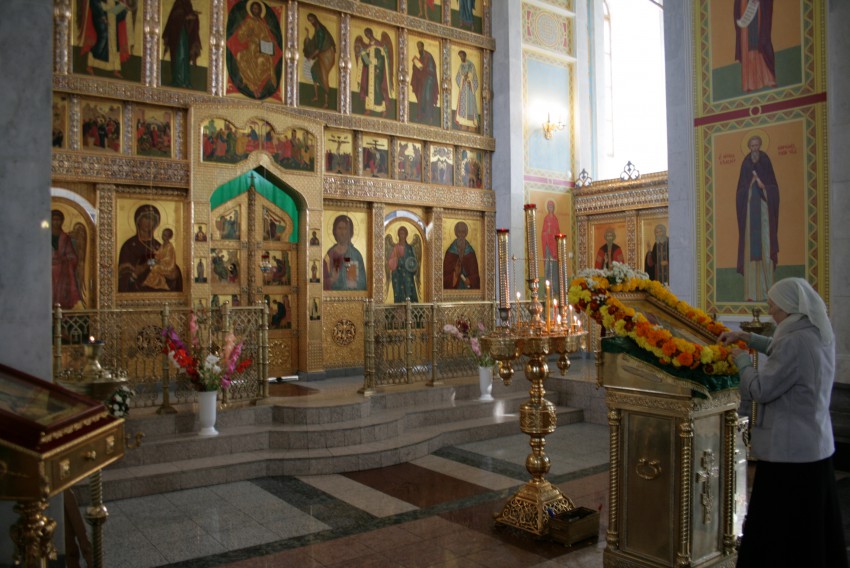 Собор Максима Исповедника, Краснотурьинск (Краснотурьинск (ГО Краснотурьинск), Свердловская область). интерьер и убранство