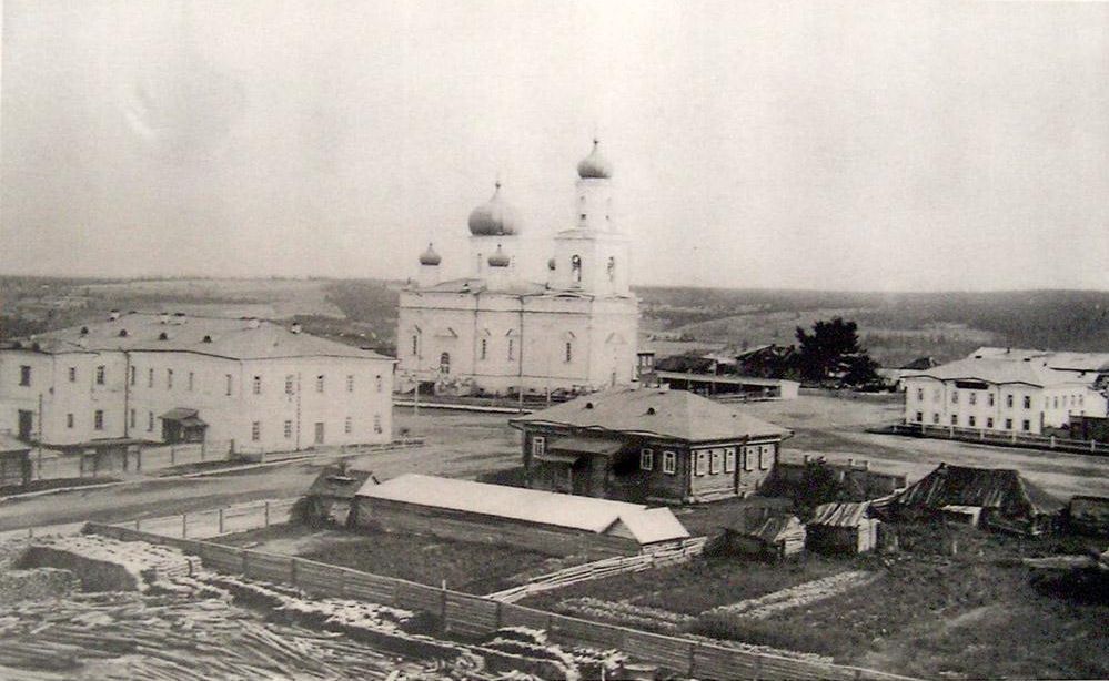 Собор Максима Исповедника, Краснотурьинск (Краснотурьинск (ГО Краснотурьинск), Свердловская область). архивная фотография, Церковь Максима Исповедника, архивное фото