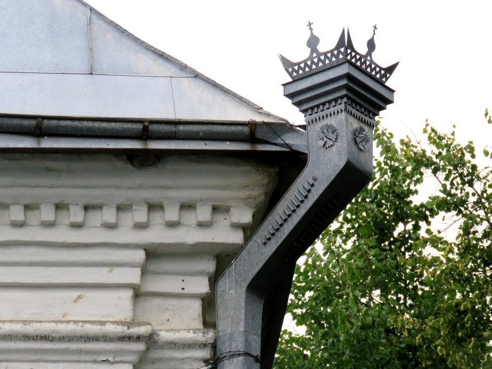 Церковь Преображения Господня, Локня (Локнянский район, Псковская область). архитектурные детали