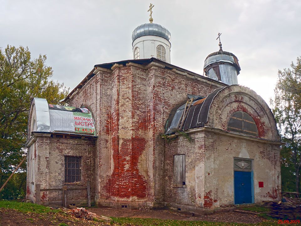 Церковь Георгия Победоносца, Новгородка (Спировский район, Тверская область). фасады