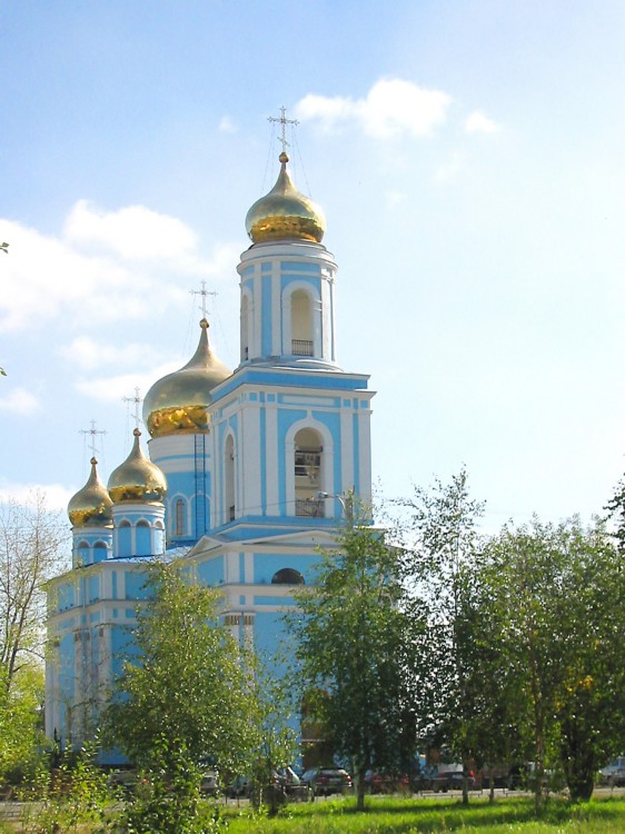 Собор Максима Исповедника, Краснотурьинск (Краснотурьинск (ГО Краснотурьинск), Свердловская область). фасады