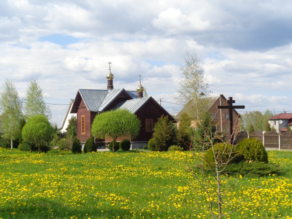 Церковь Вознесения Господня, Семково (Минский район, Беларусь, Минская область). общий вид в ландшафте