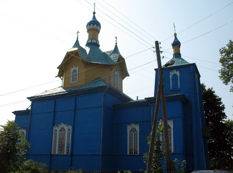 Церковь Успения Пресвятой Богородицы, Шарковщина (Шарковщинский район, Беларусь, Витебская область). общий вид в ландшафте