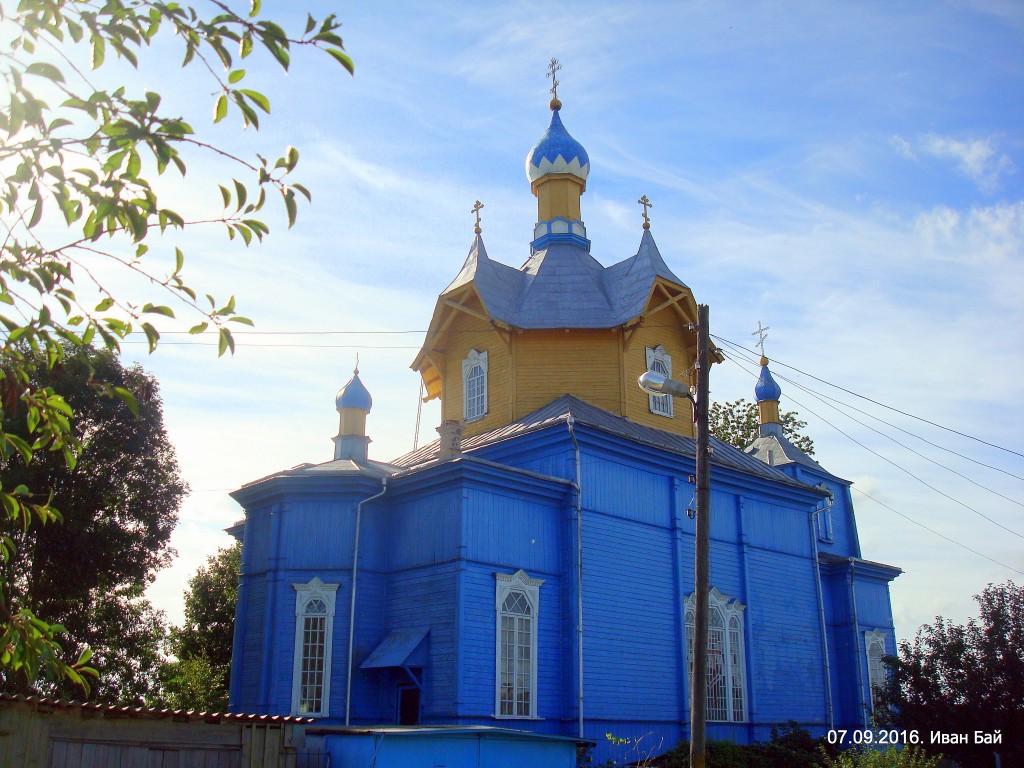 Церковь Успения Пресвятой Богородицы, Шарковщина (Шарковщинский район, Беларусь, Витебская область). фасады