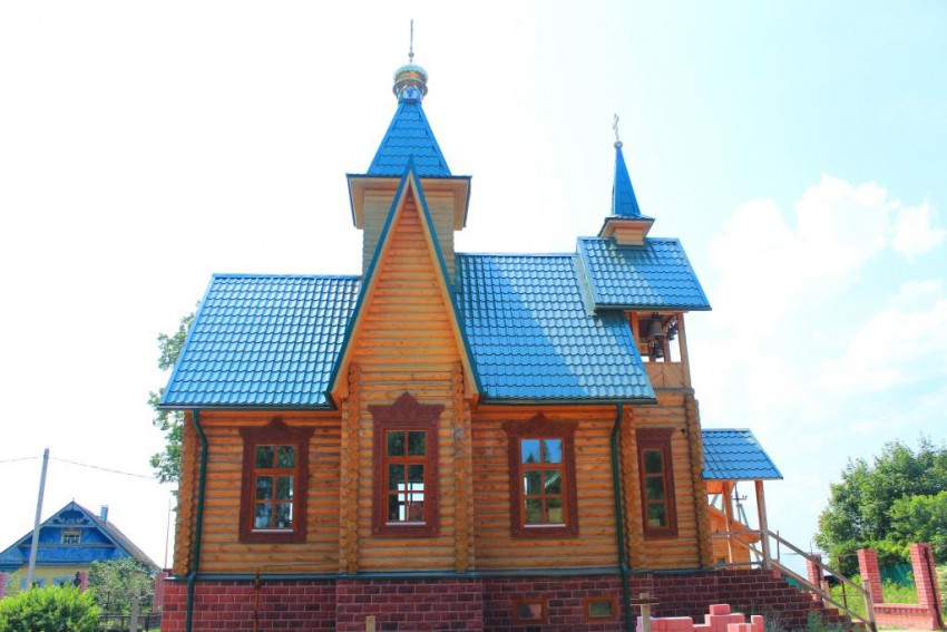 Крутец. Церковь Успения Пресвятой Богородицы. фасады, Вид с севера