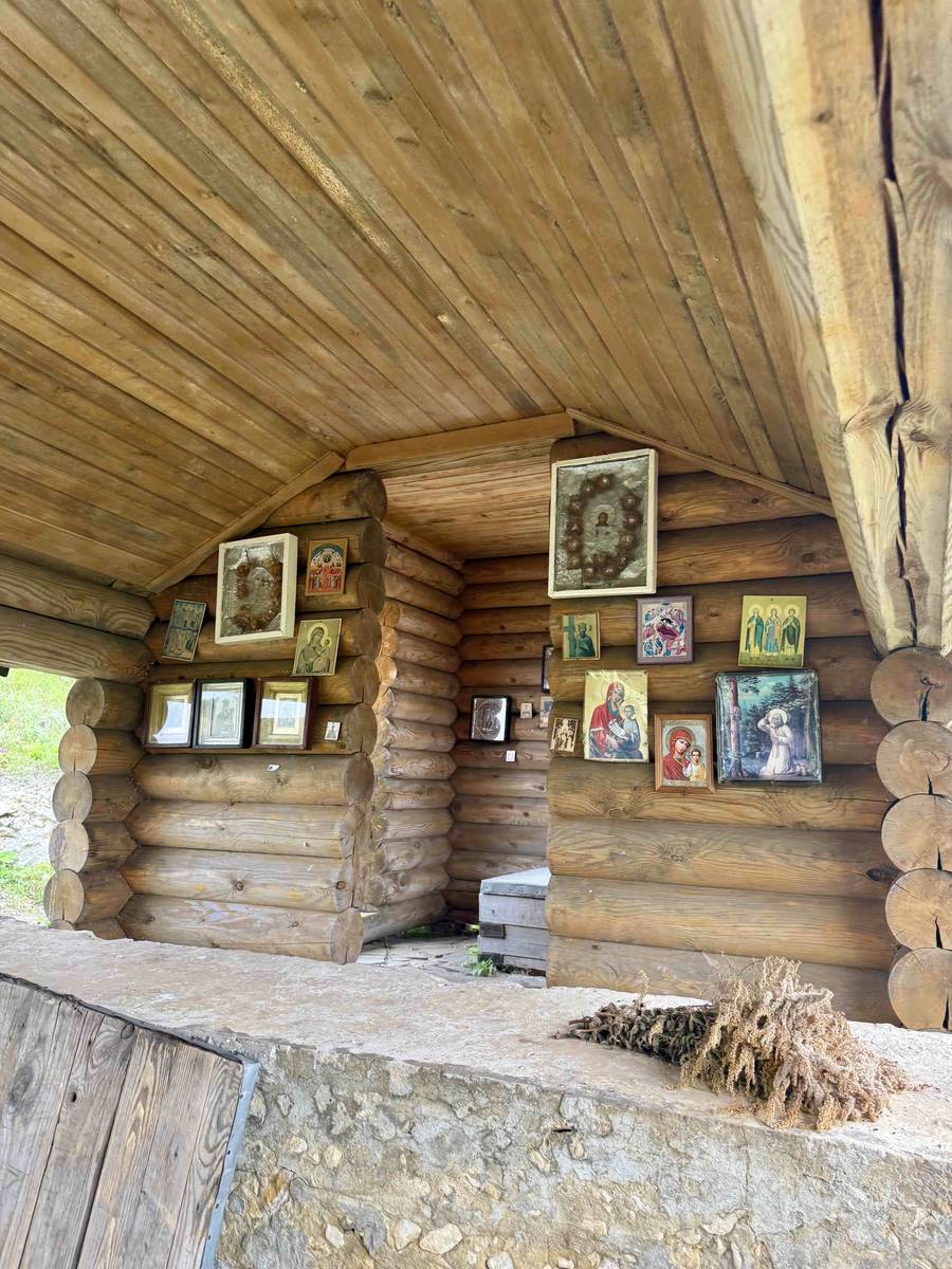 Часовня Илии Пророка, Глухово (Дивеевский район, Нижегородская область). интерьер и убранство, Купель