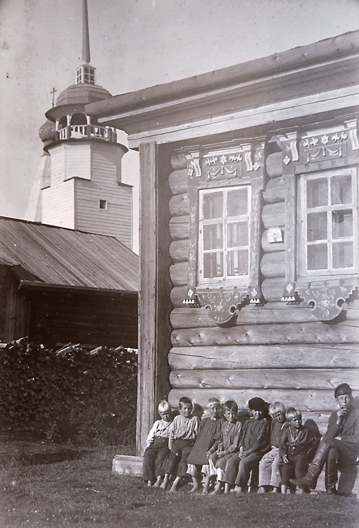 Храмовый комплекс Малошуйского погоста, Абрамовская (Малошуйка) (Онежский район, Архангельская область). архивная фотография, Вид с юго-западной стороны. Фото 1900-х годов из экспедиции Императорской археологической комиссии. http://av4.livejournal.com/47795.html