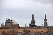 Абрамовская (Малошуйка). Храмовый комплекс Малошуйского погоста
