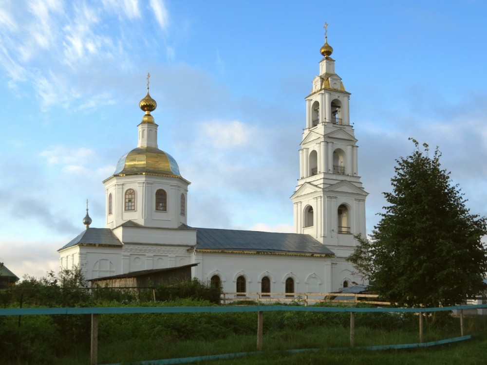 Церковь Михаила Архангела, Прозорово (Брейтовский район, Ярославская область). фасады