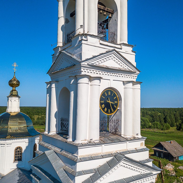 Церковь Михаила Архангела, Прозорово (Брейтовский район, Ярославская область). архитектурные детали