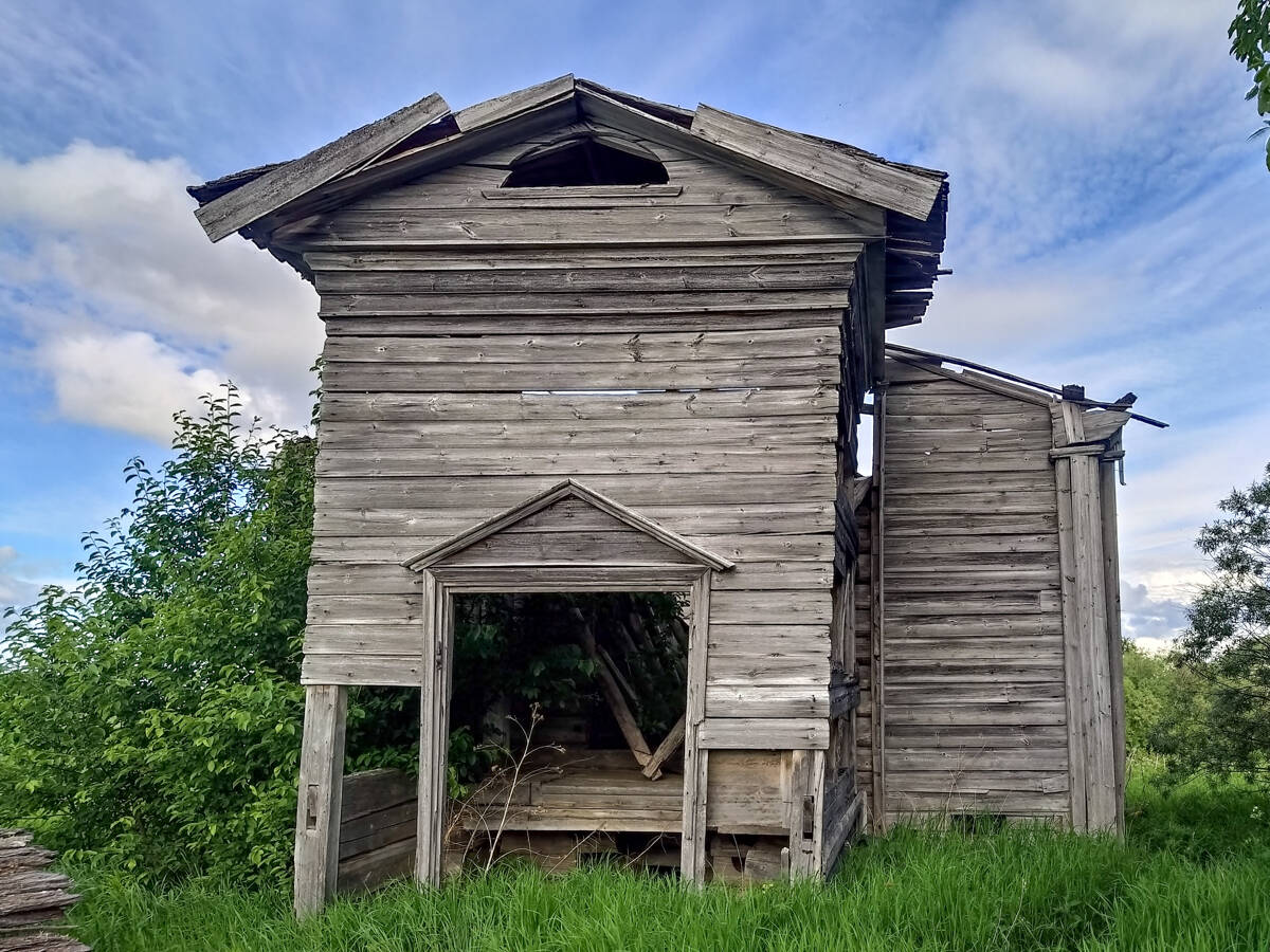 Церковь Успения Пресвятой Богородицы, Корельское (Онежский район, Архангельская область). фасады
