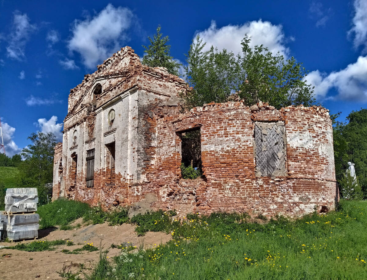 Церковь Покрова Пресвятой Богородицы, Порог (Онежский район, Архангельская область). фасады