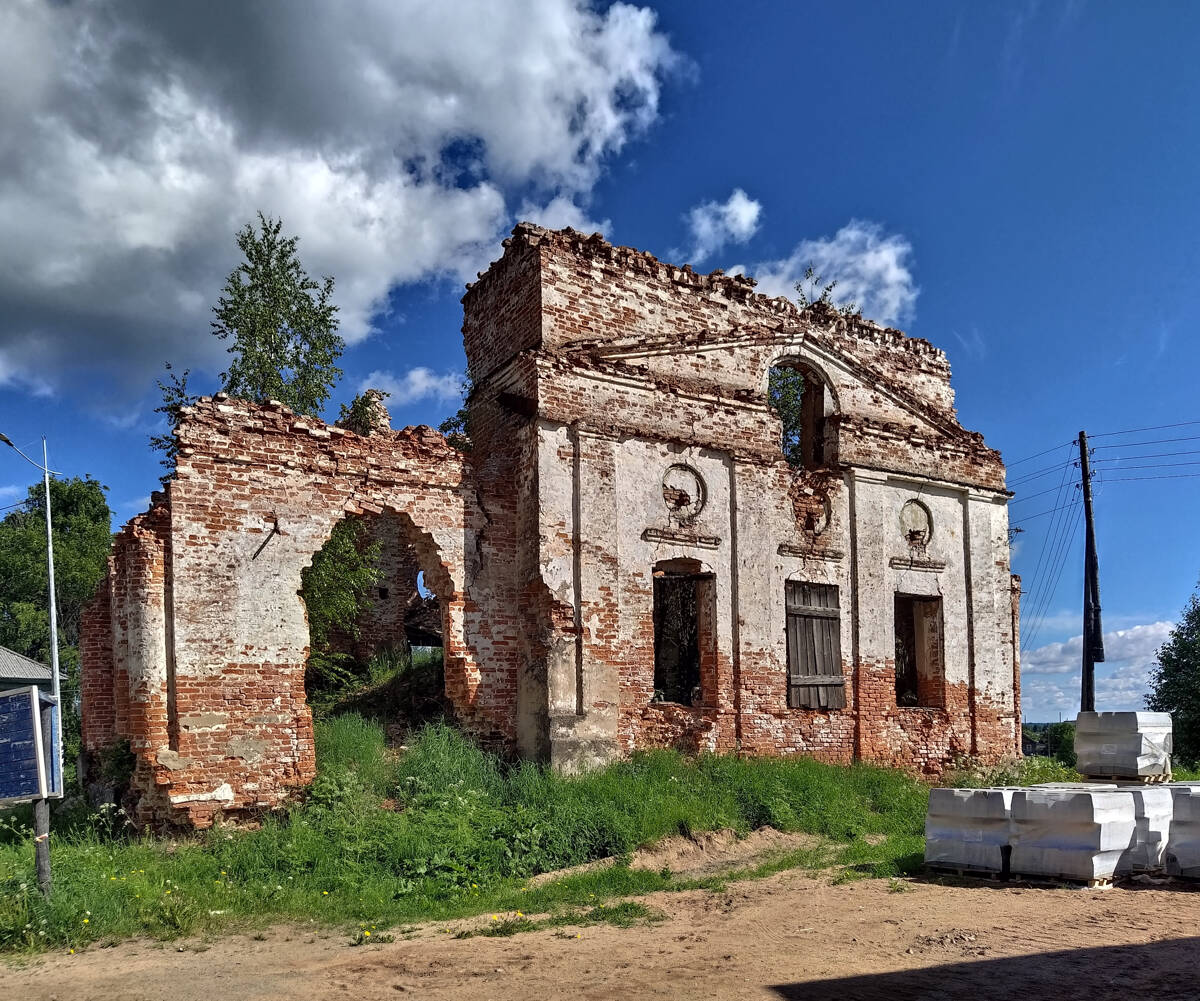 Церковь Покрова Пресвятой Богородицы, Порог (Онежский район, Архангельская область). фасады