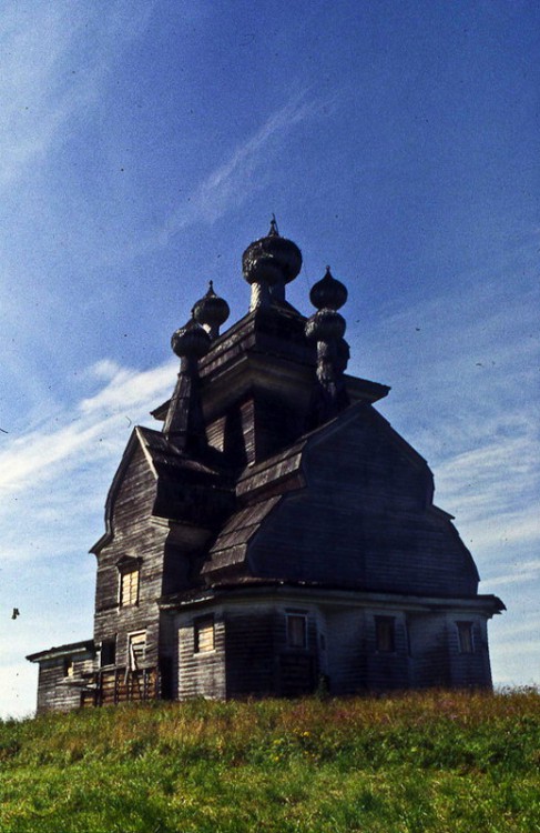 Медведевская (Жеребцова Гора, Подпорожье). Церковь Владимирской иконы Божией Матери. фасады, Владимирская церковь на бывшем Подпорожском погосте