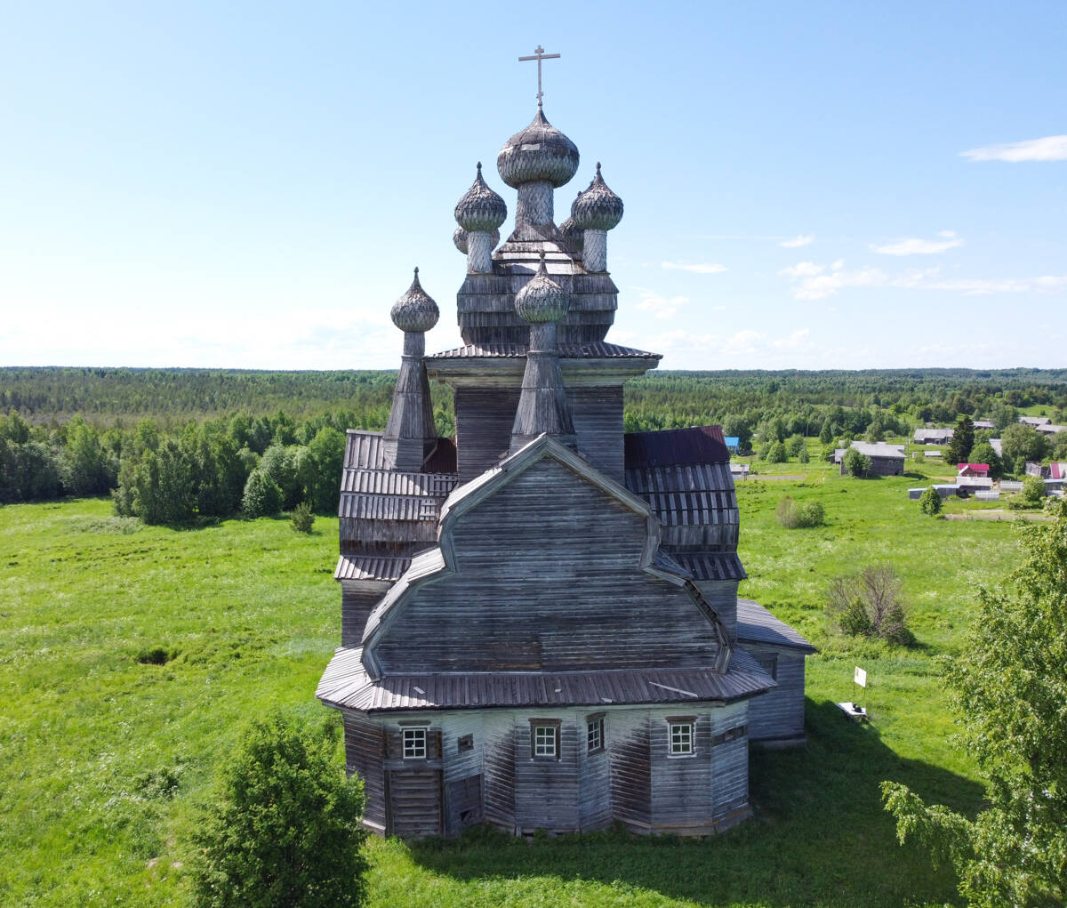 Церковь Владимирской иконы Божией Матери, Медведевская (Жеребцова Гора, Подпорожье) (Онежский район, Архангельская область). фасады