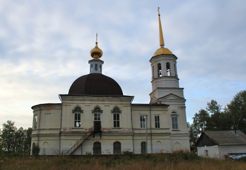 Собор Троицы Живоначальной, Онега (Онежский район, Архангельская область). фасады