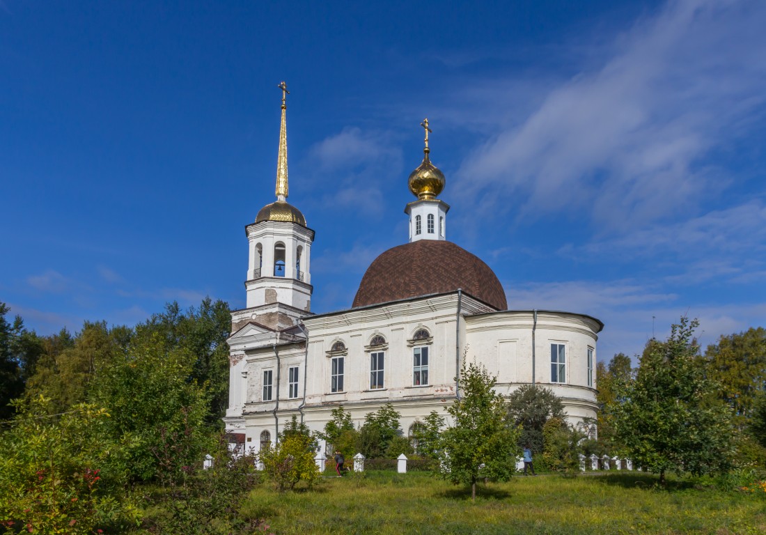 Собор Троицы Живоначальной, Онега (Онежский район, Архангельская область). фасады, Вид с юга