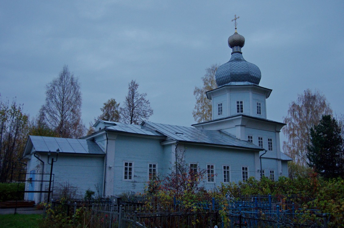 Церковь Успения Пресвятой Богородицы, Вельск (Вельский район, Архангельская область). фасады