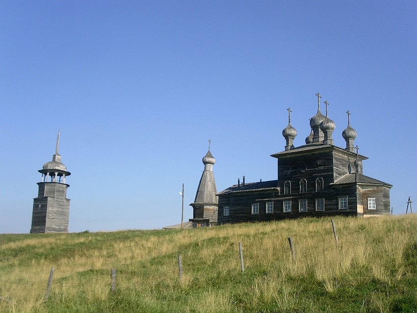 Абрамовская (Ниж.Малошуйка, Вачевская). Ансамбль Малошуйского погоста. фасады