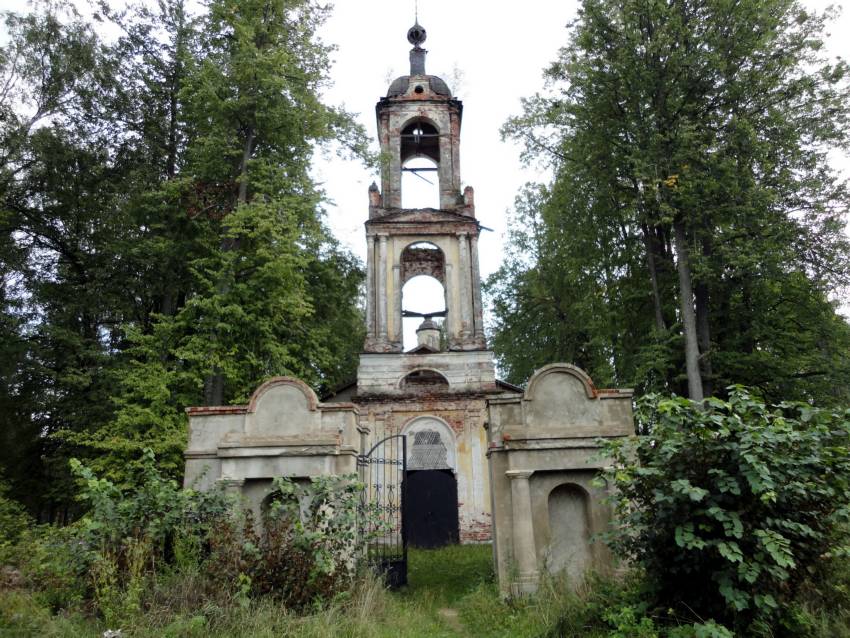 Церковь Тихвинской иконы Божией Матери, Рудина Слободка, урочище (Мышкинский район, Ярославская область). фасады