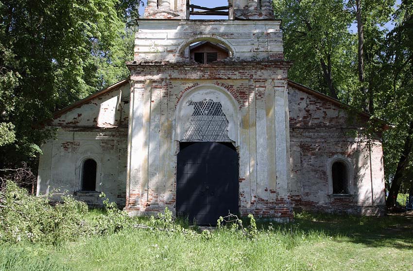 Церковь Тихвинской иконы Божией Матери, Рудина Слободка, урочище (Мышкинский район, Ярославская область). архитектурные детали